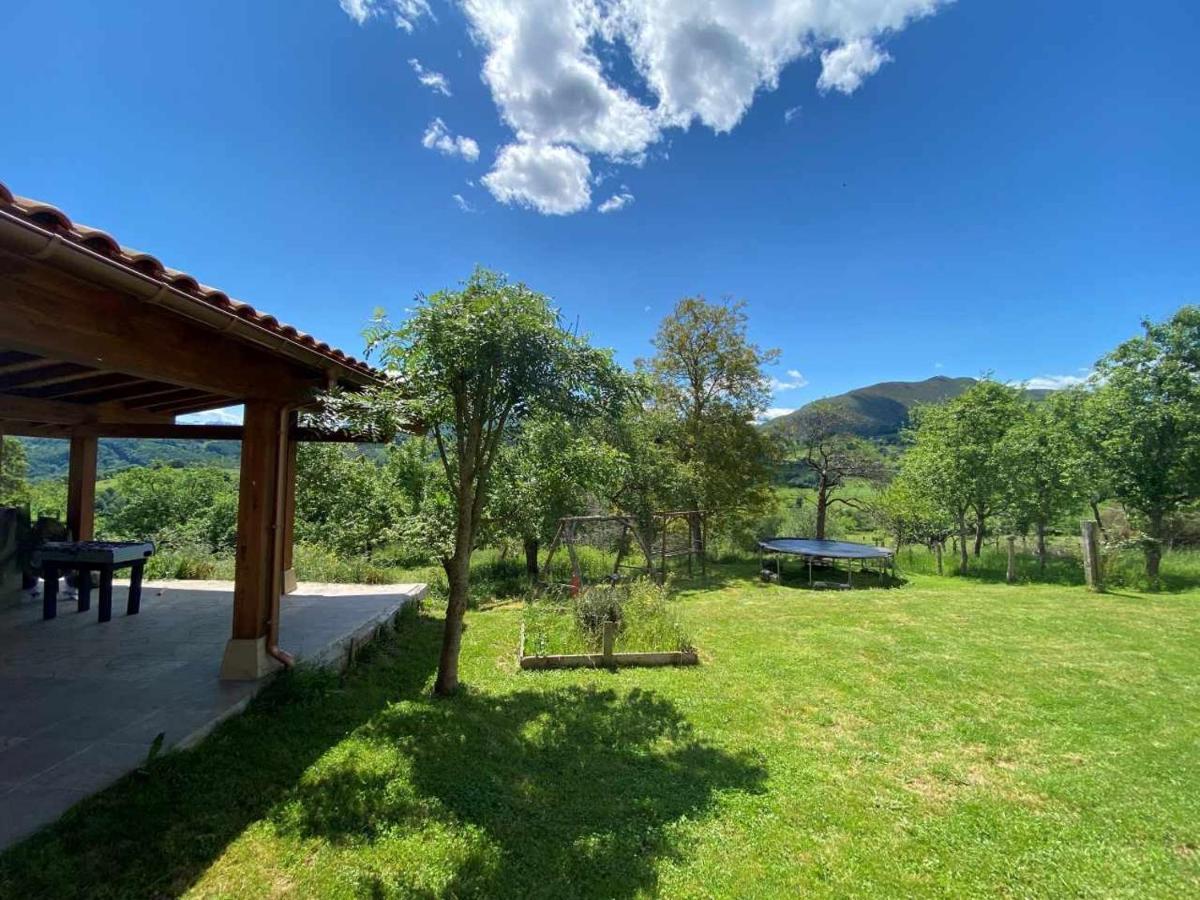 Casa Rural El Bohío Arriondas Exterior foto